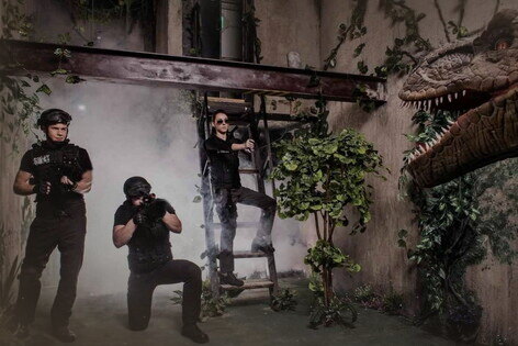 Экшн-игра «Динозавры: парк юрского периода» от Взаперти